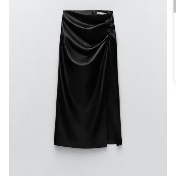 Zara Faux Leather Skirt - Picture 9 of 16